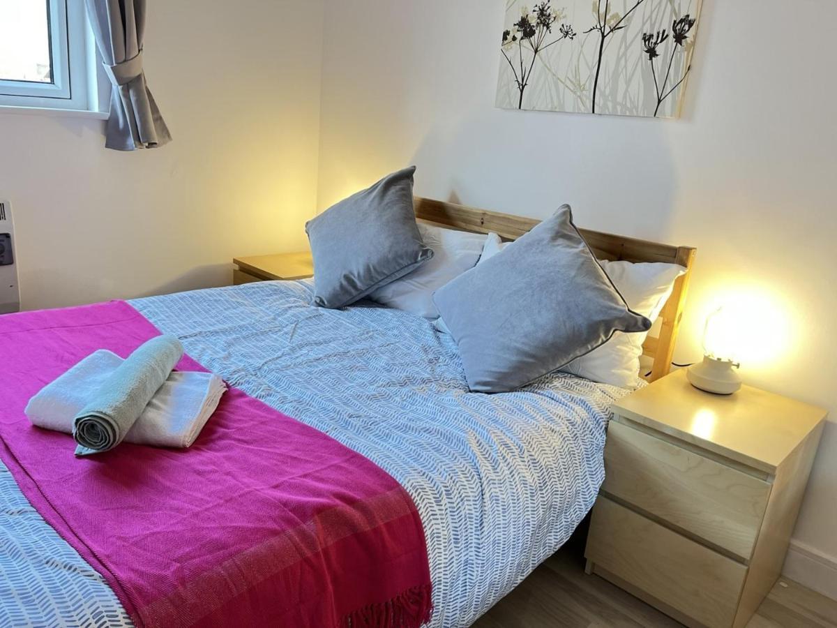 Bright 2 Bedroom Apartment - EDI Buitenkant foto